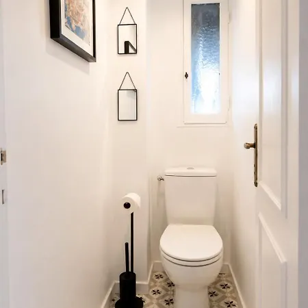 Beautiful Near The With Great Sea Views *