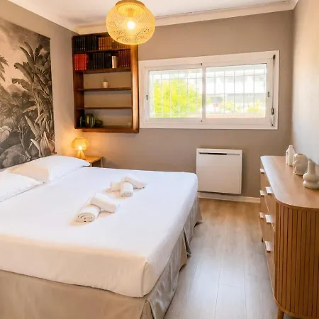 Beautiful Near The With Great Sea Views *